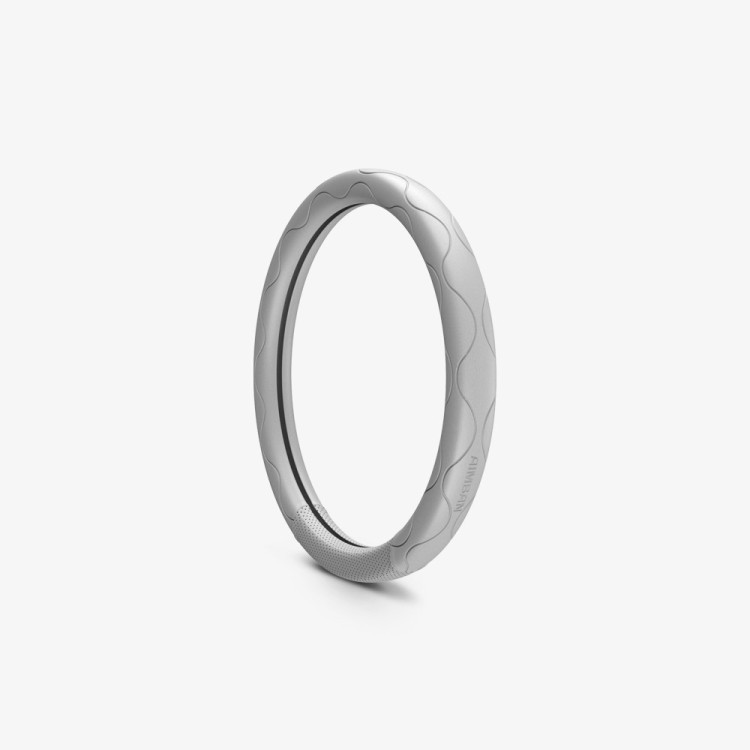 add_aimban waving_20250807_291697.jpg